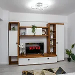 Flh - Smart - 1-8 * Bukareszt