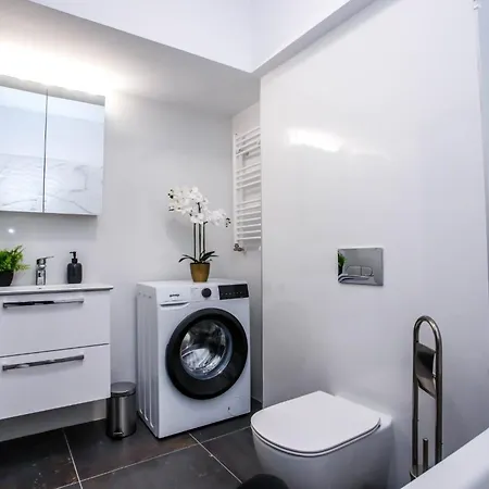 Apartament Flh - Smart - 1-8 Bukareszt