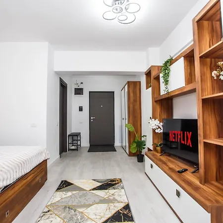 Apartment Flh - Smart - 1-8 Bucharest