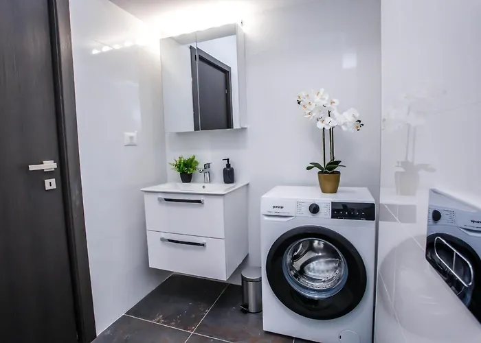 Apartment Flh - Smart - 1-8